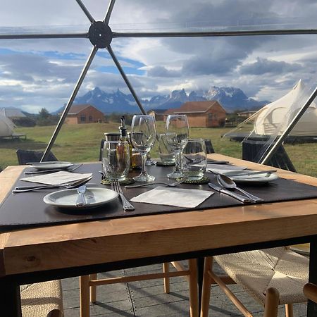 Chilenativo Riverside Camp Torres del Paine National Park Екстериор снимка