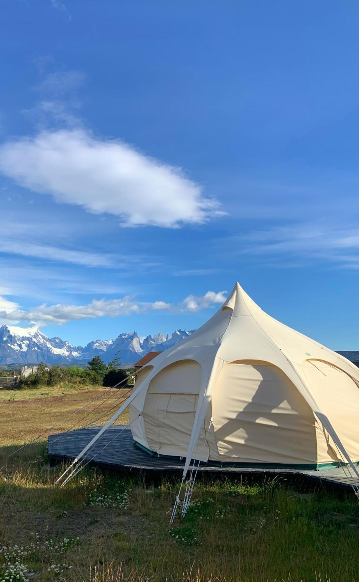 Chilenativo Riverside Camp Torres del Paine National Park Екстериор снимка