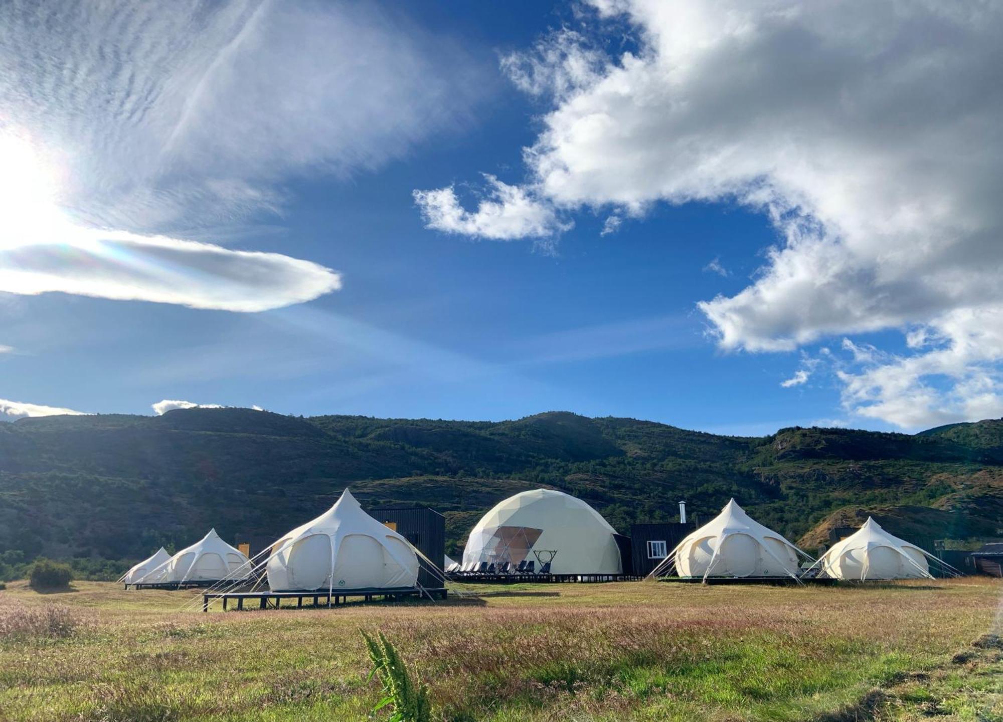 Chilenativo Riverside Camp Torres del Paine National Park Екстериор снимка
